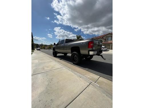 Photo 3 of 7 of 2008 Chevrolet Silverado 3500 LTZ Crew Cab